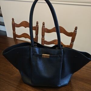 Elegant Black Tote Bag